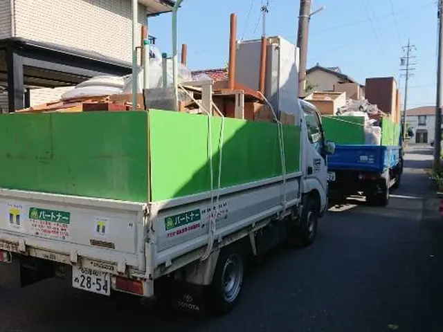 【業歴15年】安心の損害保険加入済み◎女性スタッフの同行も可能です！サービスの画像