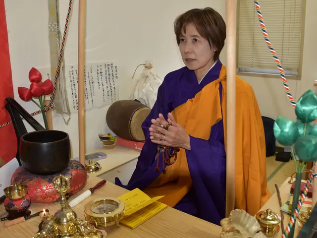 ♦女性僧侶が伺います♦お寺と繋がりがない方、各種ご法要、いつでもご相談ください。サービスの画像