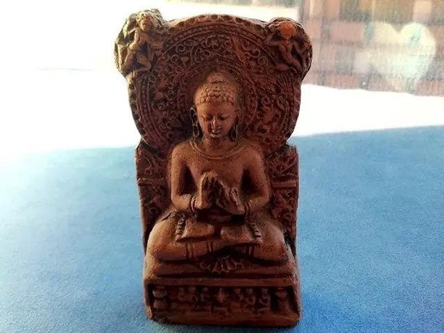 ご法要、納骨、墓前読経、魂入抜、水子、ペット供養、祓い承ります。女性に優しいお寺サービスの画像