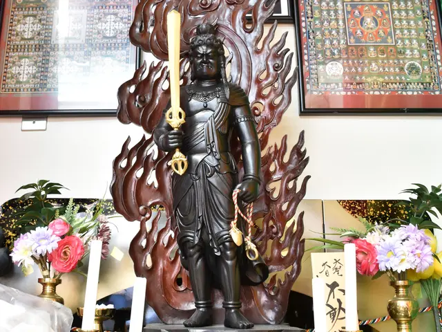 ♦女性僧侶が伺います♦お寺と繋がりがない方、各種ご法要、いつでもご相談ください。サービスの画像