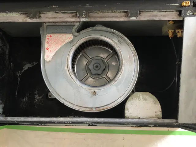 日進市よりお伺いします。分解できる箇所はすべて分解してクリーニングします！サービスの画像