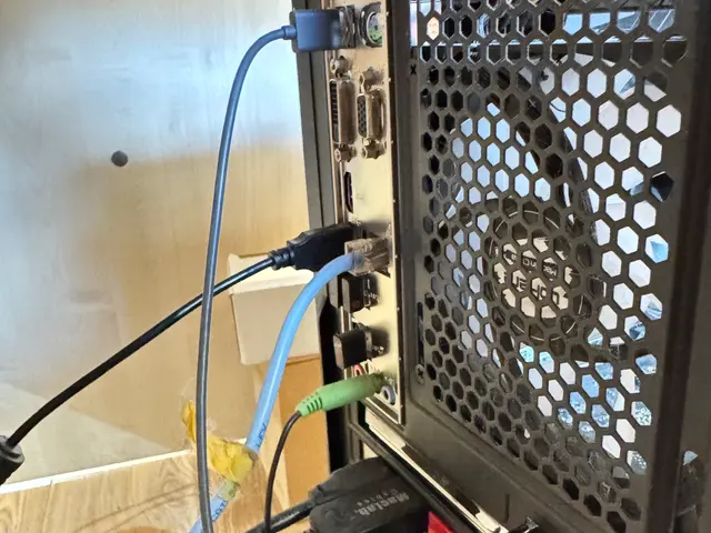 パソコン修理やメンテナンスサービスの画像