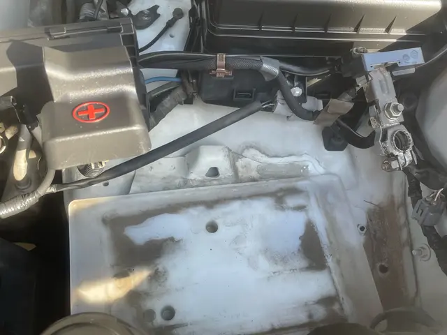 「業界歴10年の確かな技術力！2困ったときの駆けつけサポート」サービスの画像