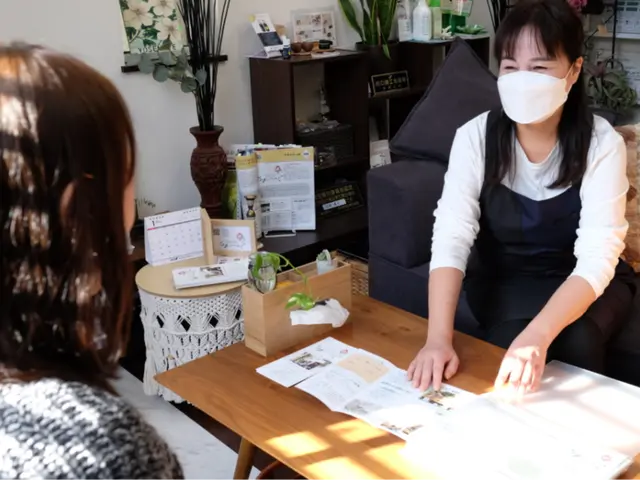 着衣のまま受けられる やさしい全身リンパケア（オイル不使用）サービスの画像