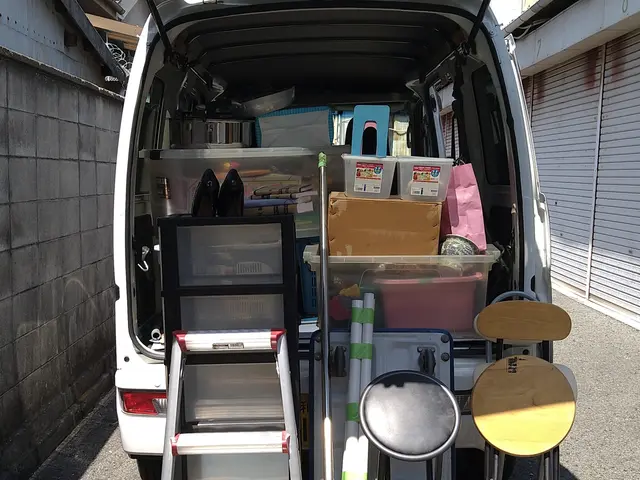 片付けや引越時に最適☆小物類も分別不要☆1点からトラックに積めるだけ！料金同額！サービスの画像