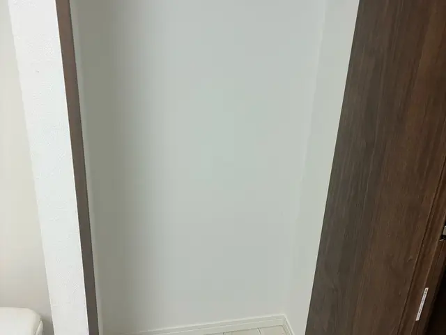 【クロスクリーニング専門店】ペットの臭いを完全消臭&糞尿のシミを解消しますサービスの画像