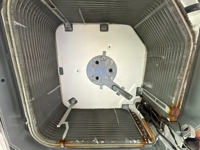 年間施行台数3000台以上！実績豊富！オンライン決済可サービスの画像