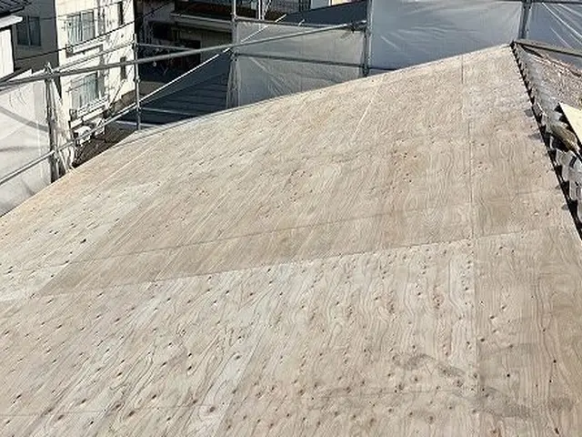 屋根葺替え工事【瓦屋根・金属屋根・塗装が難しい屋根にも対応できます！】サービスの画像