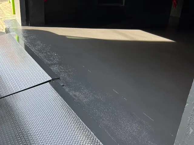 プロの技術でご満足いただけるように心を込めて作業いたしますサービスの画像