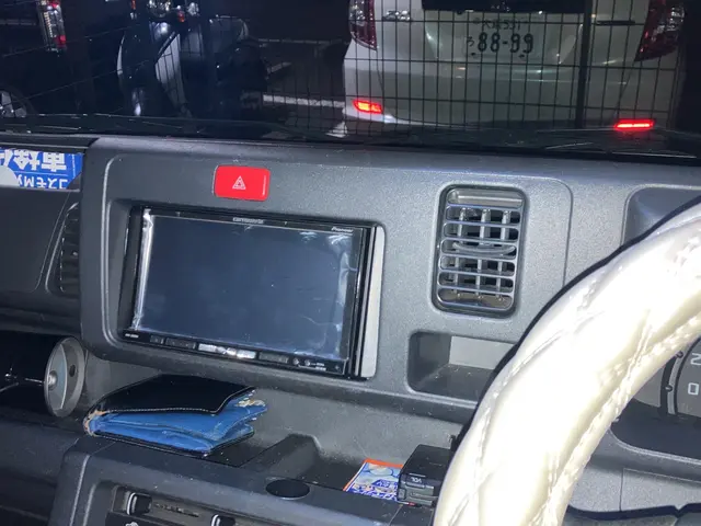 元気で話しやすい整備士がお客様のご自宅へ！お車の相談なら何でもお任せください♪♪サービスの画像