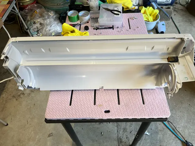 千葉で数少ない壁から取り外して完全分解洗浄できる業者です！サービスの画像