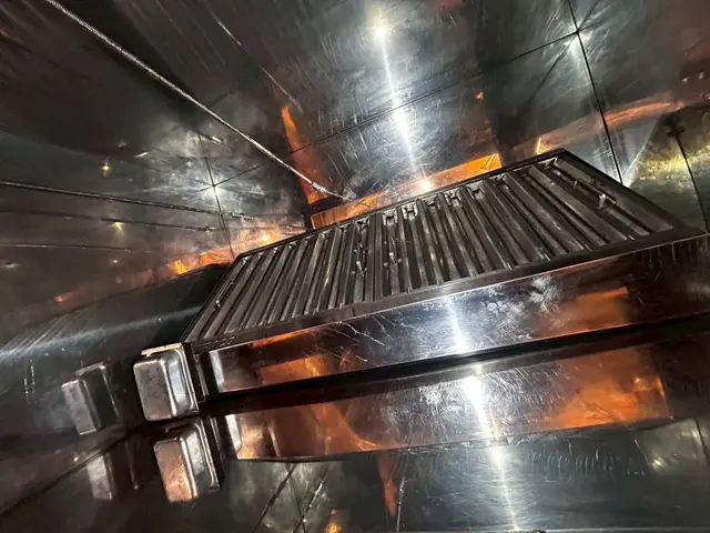 ロケットナウ導入で割引！レンジフードを格安でめちゃくちゃきれいにします！サービスの画像