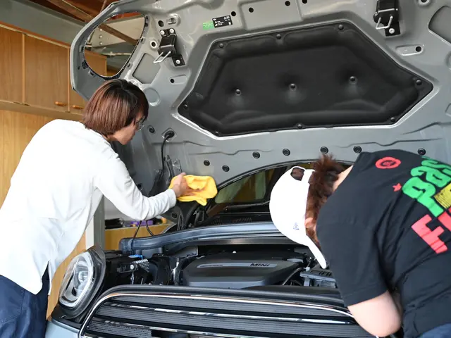 TOYOTA　GRgarege公認のクオリティをお届けします。細部に渡って洗車！サービスの画像