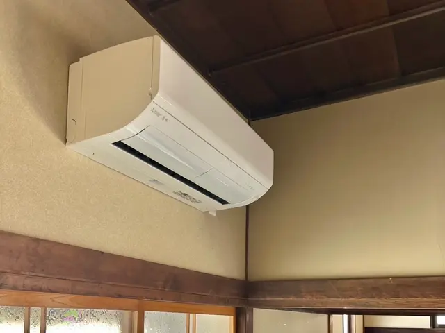 エアコン設置ならお任せください！土日対応致します！処分エアコン無料引き取り！サービスの画像
