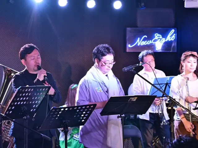 今この瞬間を一枚に！貴方の専属グラファーとして最高の一枚をお撮りいたします