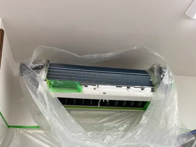 冬場の内に★エアコンクリーニング★快適な空気で、ウイルス対策除菌★抗菌コート★サービスの画像