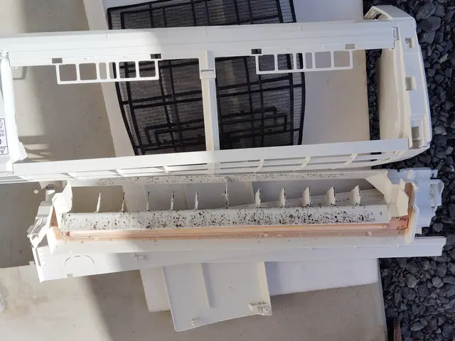 冬場の内に★エアコンクリーニング★快適な空気で、ウイルス対策除菌★抗菌コート★サービスの画像