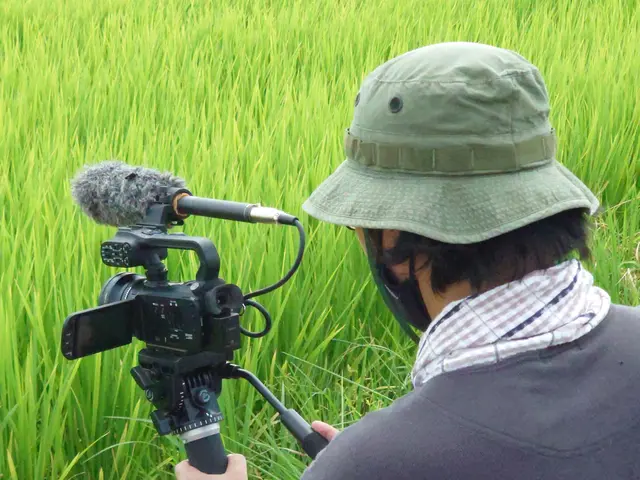 ディレクターとカメラマン、安心の二人体制。高画質・高品質な映像をお届け!