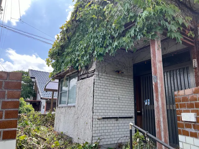 親切丁寧な草刈りで、庭を美しく快適に！リピーター続出の実績ありサービスの画像