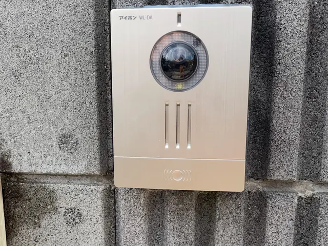 インターホン交換やドアホンの交換対応サービスの画像