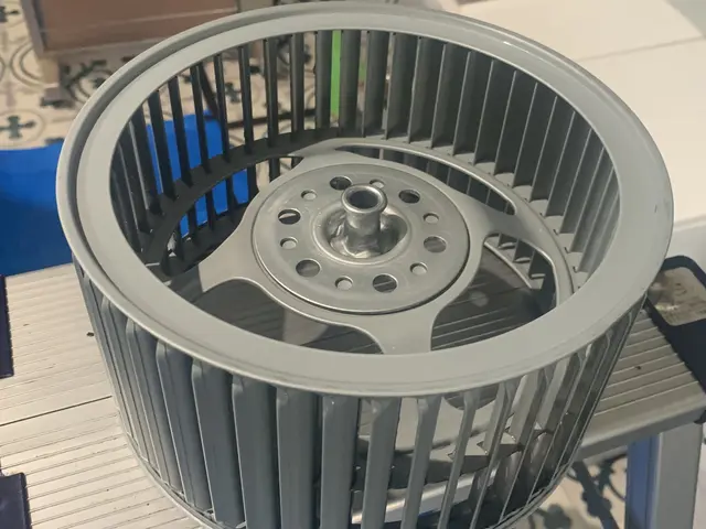 【換気扇】長野県のハウスクリーニング◎べっとりついた油汚れをプロが落とします！サービスの画像