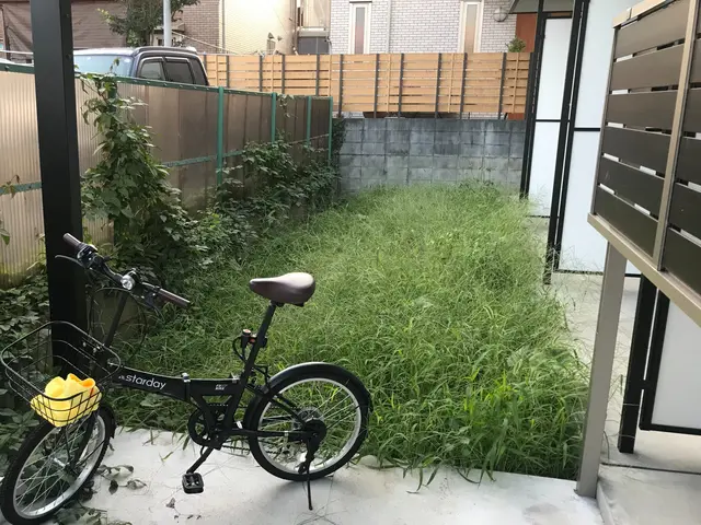 草刈り・草むしり・剪定・伐採の(合)山本企画サービスの画像