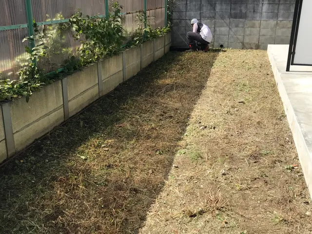 草刈り・草むしり・剪定・伐採の(合)山本企画サービスの画像