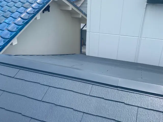 遮熱塗料が評判いいです。夏場の暑さに！サービスの画像