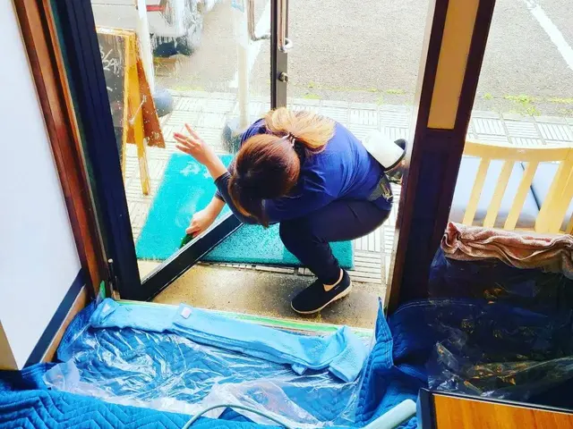 ◆予約から施工まで100%自社対応◎女性スタッフ同行可◎営業時間外も対応可サービスの画像