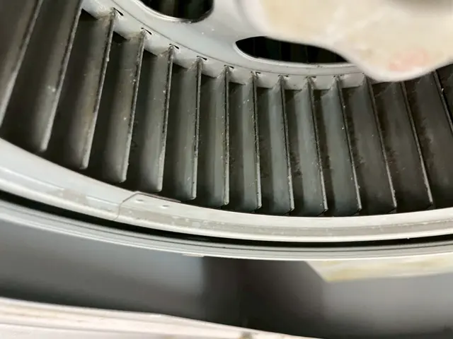 換気扇分解洗浄サービスの画像