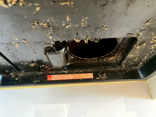 換気扇分解洗浄サービスの画像