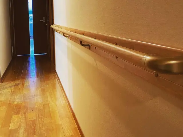 【安心低価格】手すり取り付けはプロにお任せください！サービスの画像