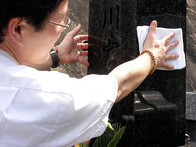 お遍路の心でお参り致します。忙しいあなたに代わりお墓参り代行します！サービスの画像