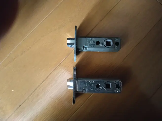 【業歴15年の実績】ドアノブ、ラッチ交換、調整、再設置致します！サービスの画像