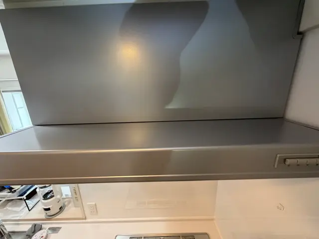 失敗したくない方へ◎丁寧な養生＆写真報告/油汚れ徹底除去/3期実績/損害保険加入サービスの画像