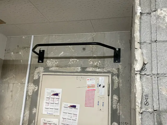 懸垂バーの設置は弊社にお任せ下さい♪サービスの画像