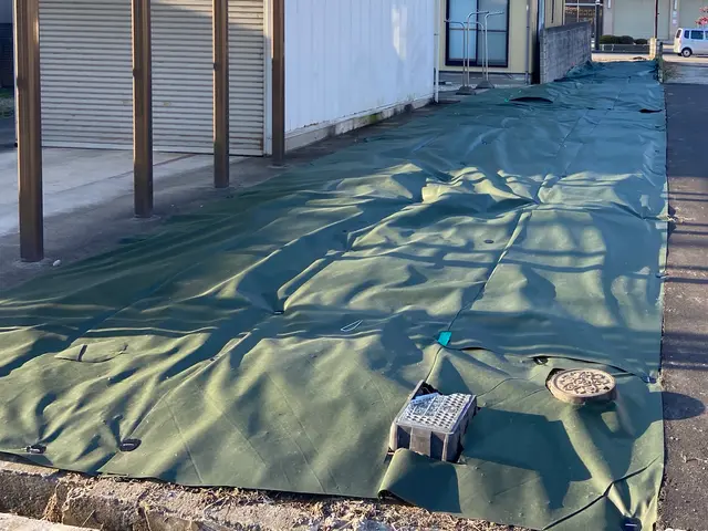 【北陸密着・満足保証】雑草の悩み根絶！プロの防草シート施行サービスの画像