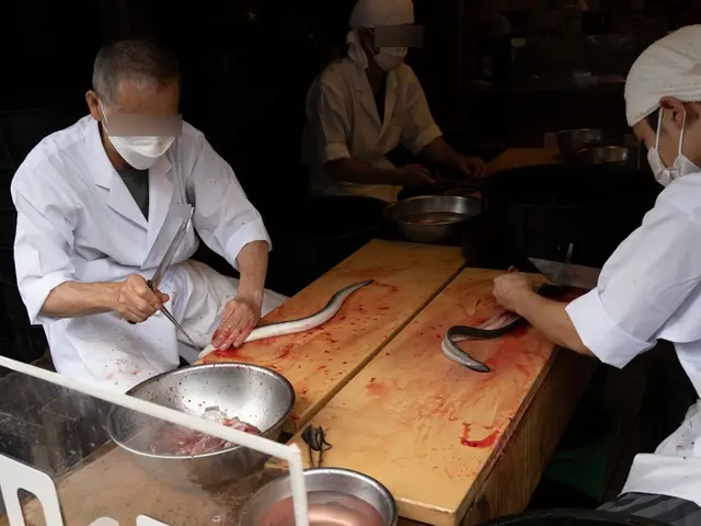 店舗やスタッフ様の活き活きとした表情を撮影致します。不動産物件の撮影も承ります。