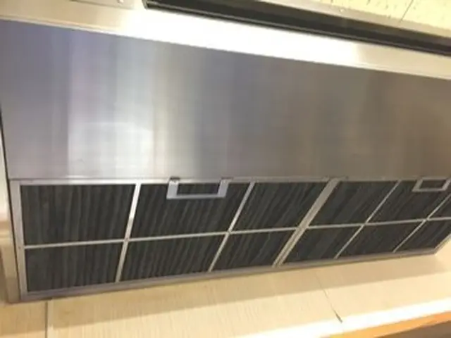 天井埋込式エアコンクリーニングサービスの画像