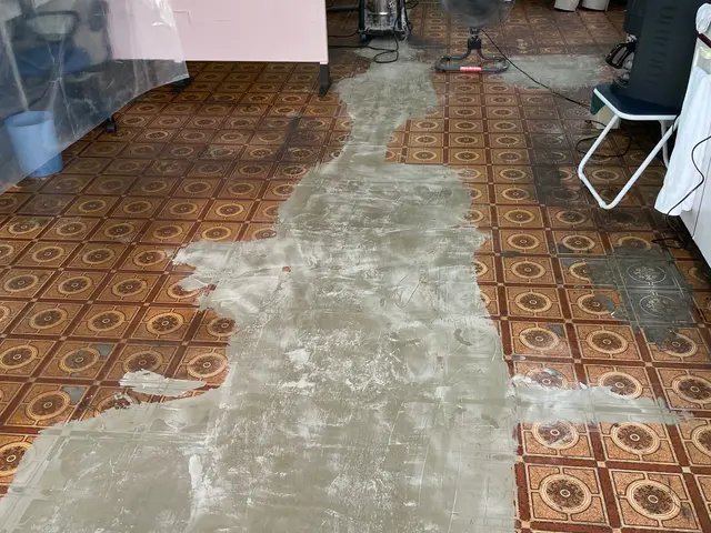 【予約はお早めに！】今年もあと4ヶ月！？年内にクロスの張替えいかがですか？サービスの画像