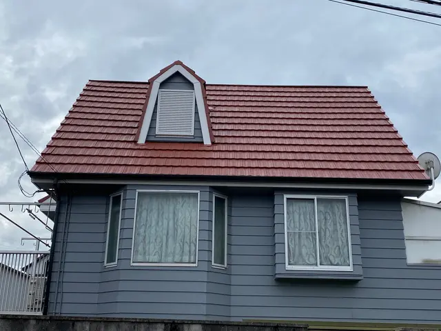 屋根塗装もお任せください！サービスの画像