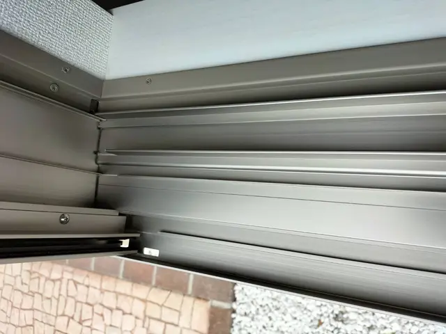 【女性スタッフ同行可能】岐阜市発☆窓・サッシ清掃☆サービスの画像