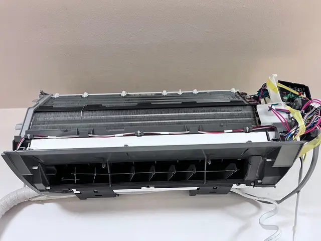 【複数台限定★追加料金一切無し】今だけ防カビコート無料！年間作業実績3000台♫サービスの画像