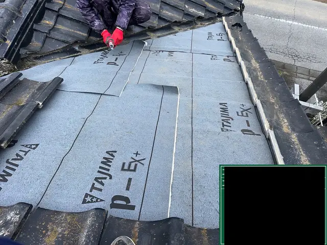 【年中無休／安心の20年保証付き】屋根工事のプロが行う葺き替え施工！サービスの画像