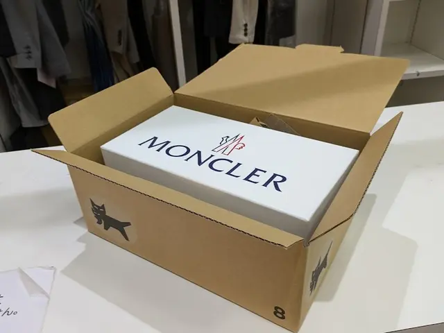 兵庫発・全国発送可能♪神戸三田アウトレット近し♪お客様に変わって代行発送します！サービスの画像