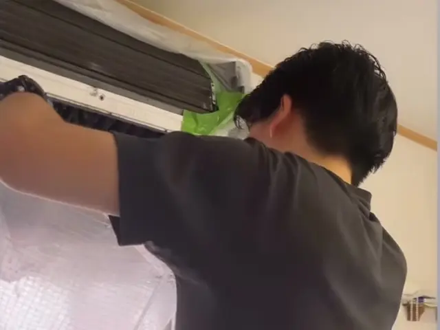 作業外注一切なし◎安心の損害保険加入済み！18時以降も伺うこと可能です！サービスの画像