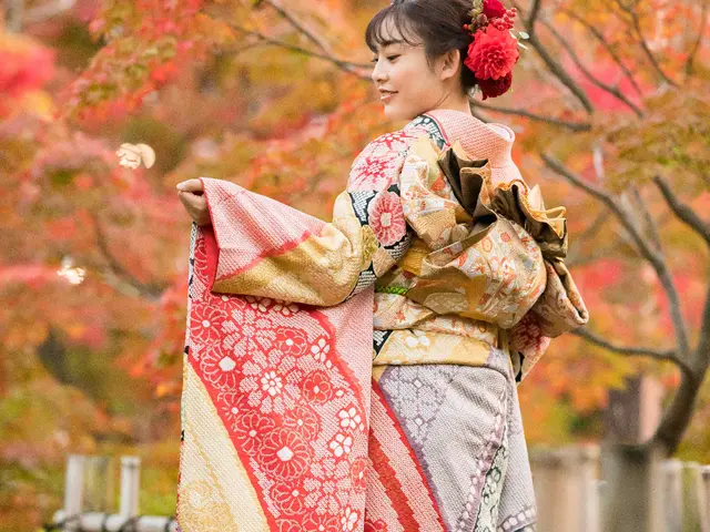 【宝塚市発】一級着付け技能士。ご希望ヘアー込着付け料金。