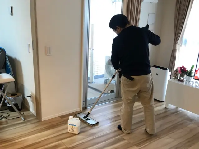 くらま歴9年の本物です♫ 床洗浄／剥離洗浄＋10年耐久コーティングサービスの画像