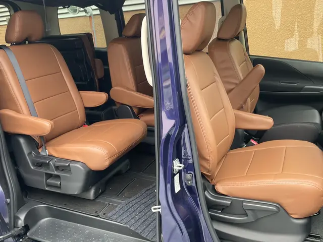 愛車を好きになるキッカケになるをモットーに親身にご対応させていただきます！サービスの画像