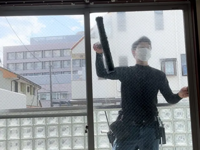 すべて自社対応◎泥はね、水垢お気軽にご相談くださいガラス専用洗剤で透明なガラスへサービスの画像